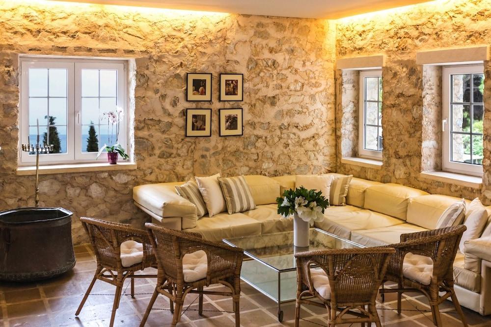 Atrium Hotel Skiathos Platanias  Экстерьер фото
